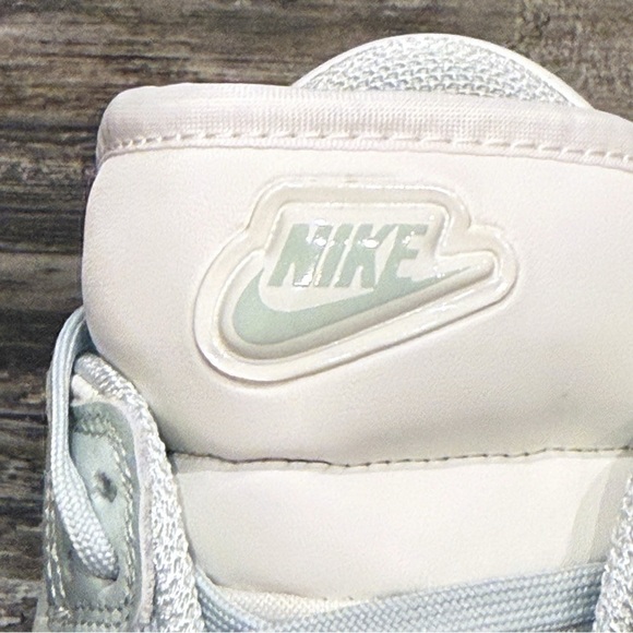 Nike Dunk Low Twist Sneakers Shoes Light Silver Sail White Womens‎ Size 7 NWT - Picture 8 of 13